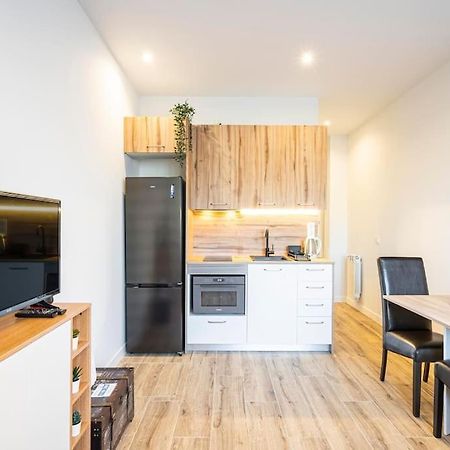 Agradable Apartamento A Pie De Calle-30 Min De Sol Madrid Exterior photo