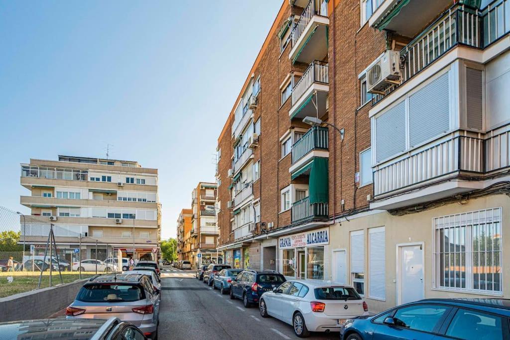 Agradable Apartamento A Pie De Calle-30 Min De Sol Madrid Exterior photo