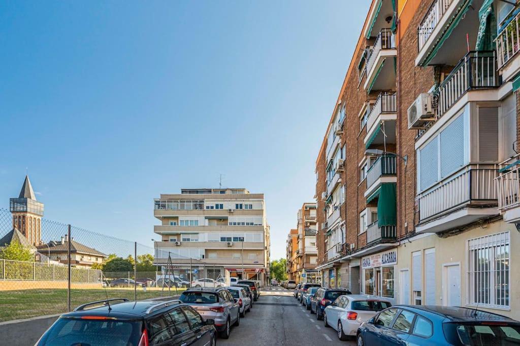 Agradable Apartamento A Pie De Calle-30 Min De Sol Madrid Exterior photo